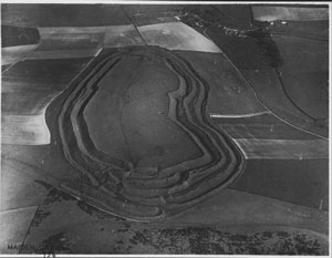 Maiden Castle 31 Mar 1934 (Album Ref 6, 63)(Click to enlarge)