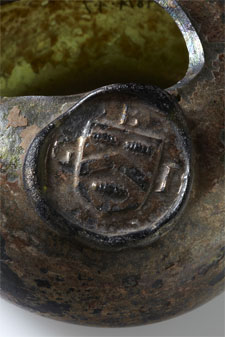 View of seal on wine bottle from The Three Tuns (Click to enlarge)