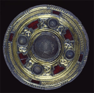 Gilt and garnet disc brooch (Click to enlarge)