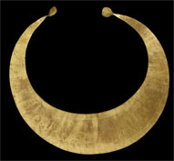 Gold Lunula