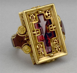 Thame Reliquary Ring (Click to enlarge)